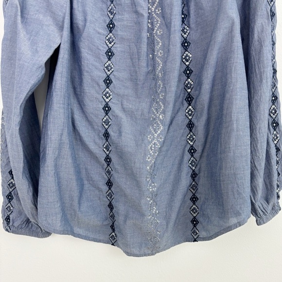 Chico’s 100% Cotton Chambray Embroidered Sequins Coastal Long Sleeves Size 2 - Picture 13 of 16